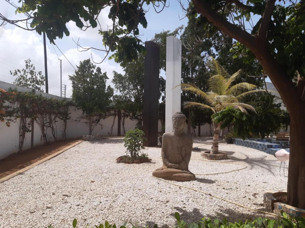 Keur De Pierre Hotel Saly Portudal Kültér fotó