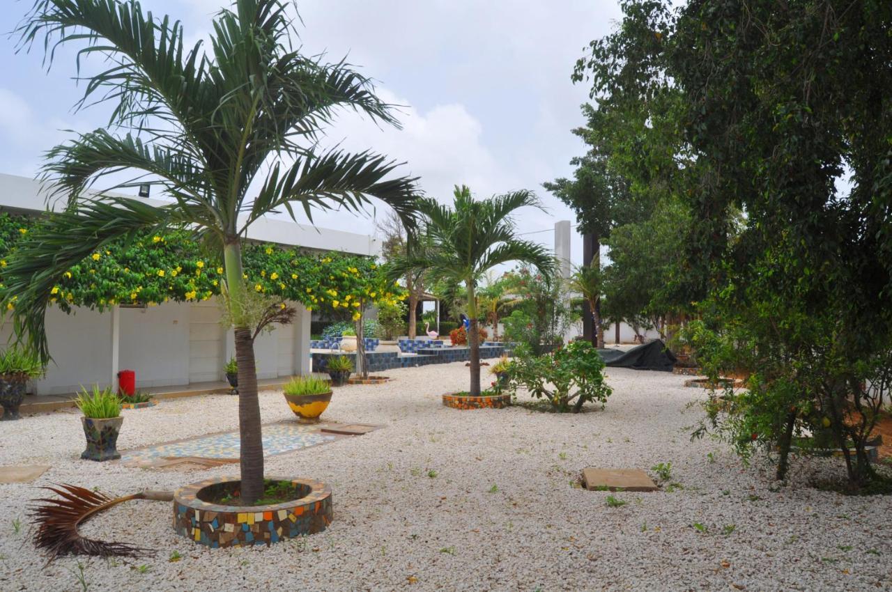 Keur De Pierre Hotel Saly Portudal Kültér fotó